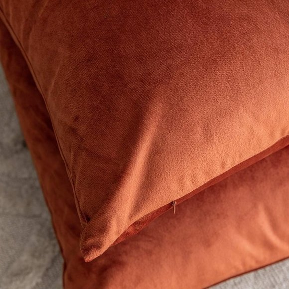 Set of 2 Rust Burnt Orange Soft Velvet New Pillow Covers 18 Inch Square Zipper - Picture 5 of 5